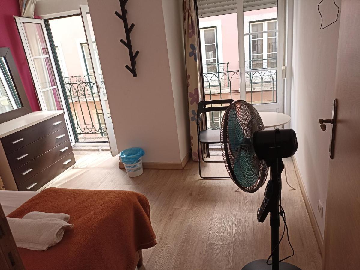 Martim Moniz 28 Guest House Lisboa Εξωτερικό φωτογραφία