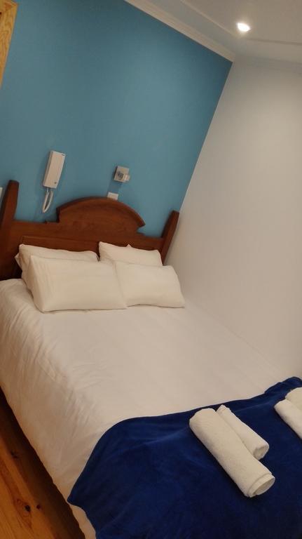 Martim Moniz 28 Guest House Lisboa Δωμάτιο φωτογραφία