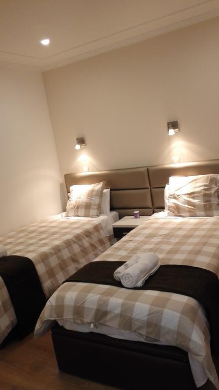 Martim Moniz 28 Guest House Lisboa Δωμάτιο φωτογραφία