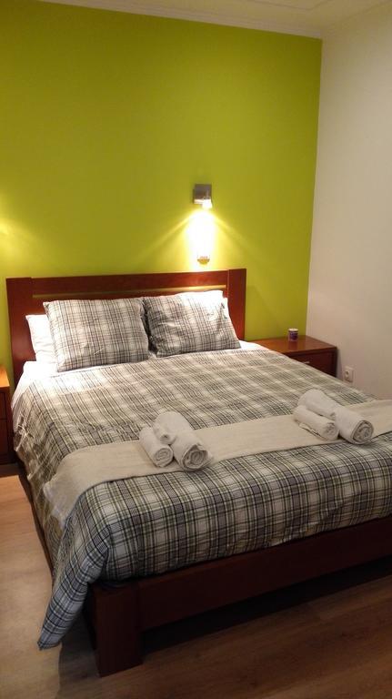 Martim Moniz 28 Guest House Lisboa Δωμάτιο φωτογραφία